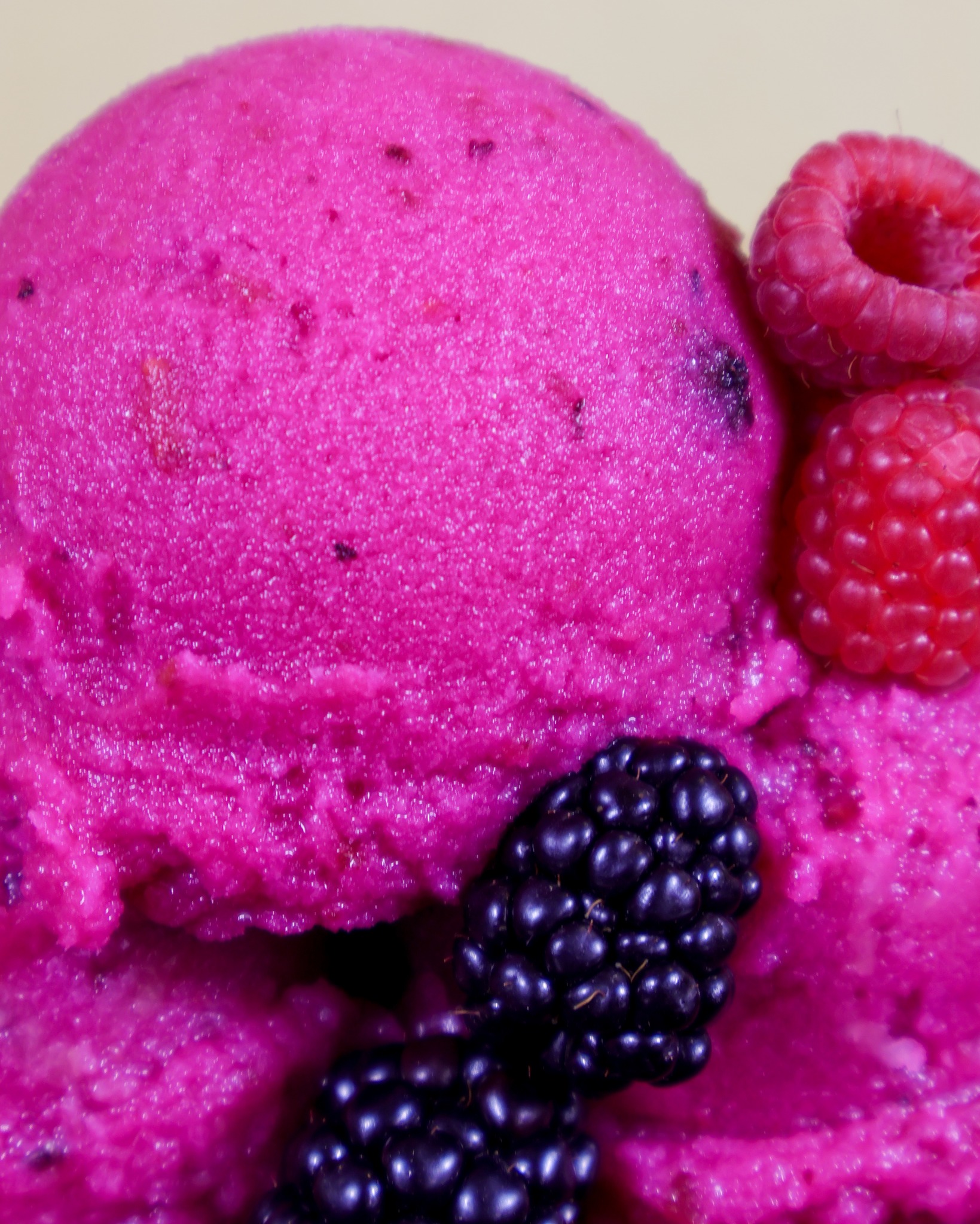 Nieve artesanal con fruta